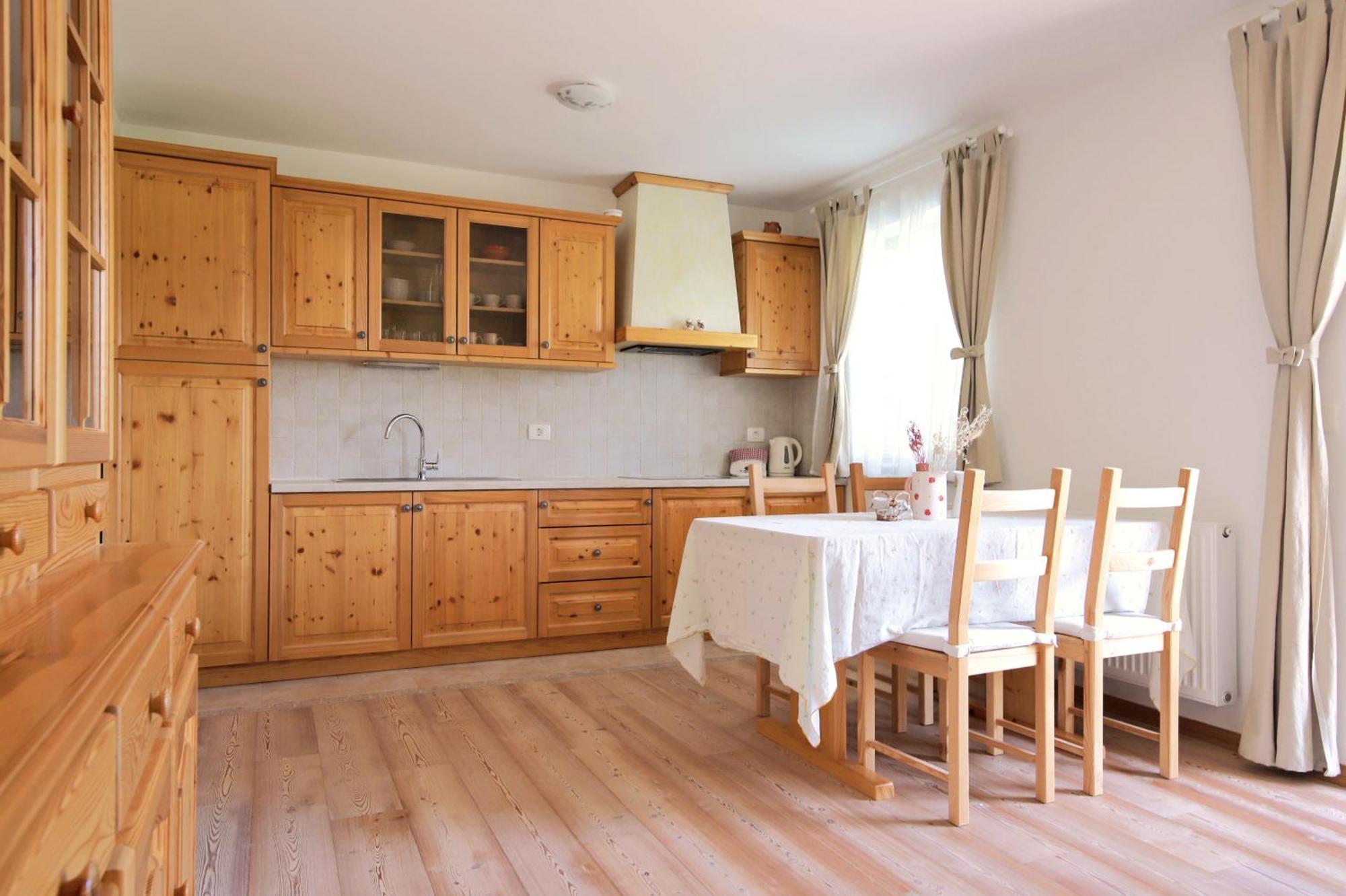 Apartments Pr' Speli Бохин Екстериор снимка