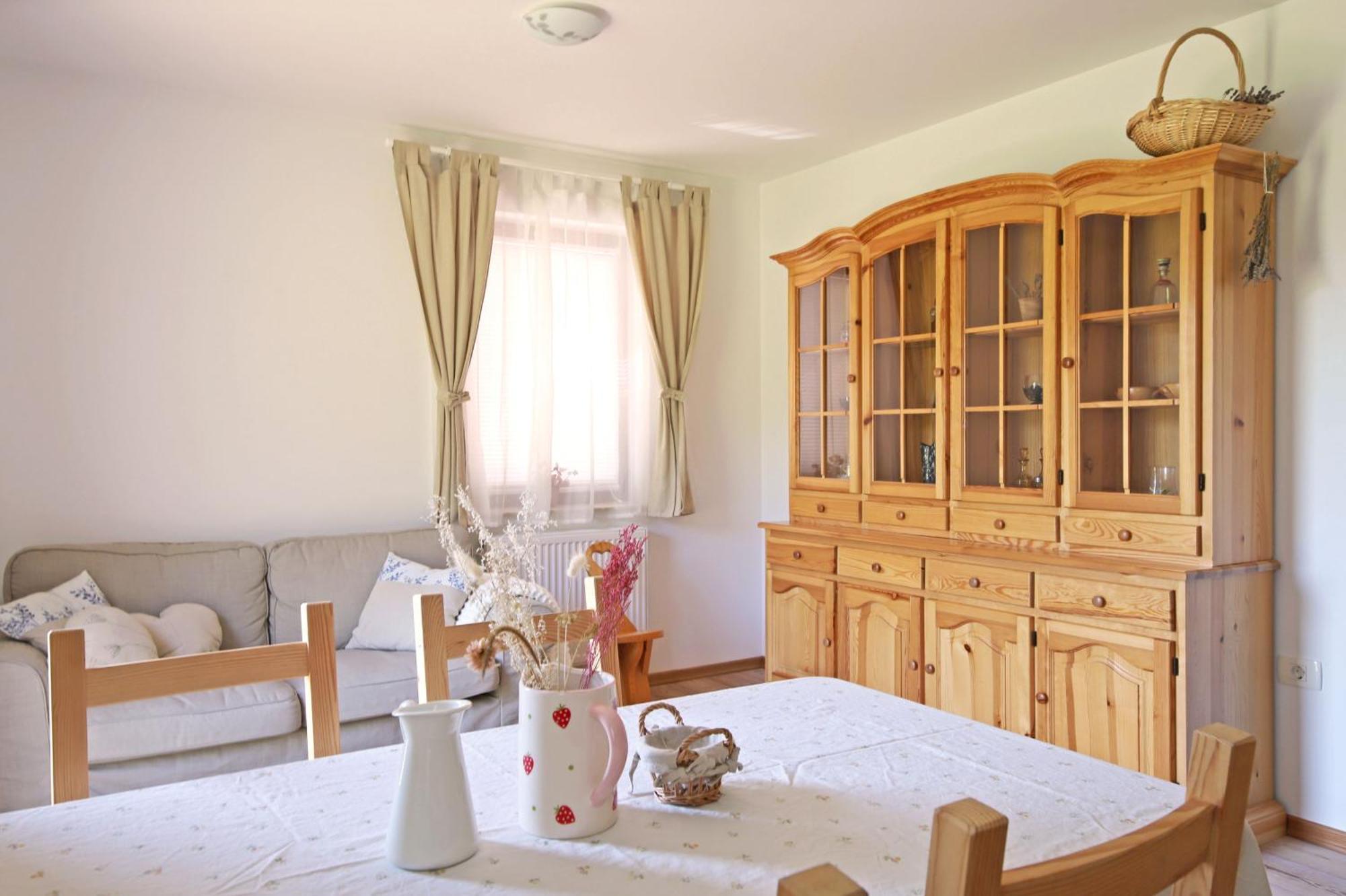 Apartments Pr' Speli Бохин Екстериор снимка